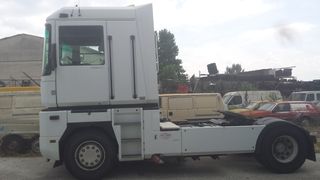 Renault 2002 480 -thumb-23