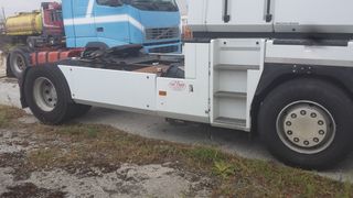 Renault 2002 480 -thumb-26