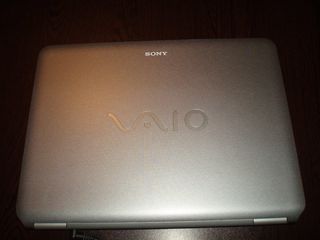  Πωλείται  Πωλείται Sony vaio laptop