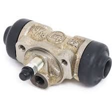 ΚΥΛΙΝΔΡΑΚΙΑ ΤΡΟΧ. TOYOTA ΗΙLUΧ 2WD ΚUΝ15 8/04-