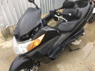 Suzuki 2004 an 400 burgman 