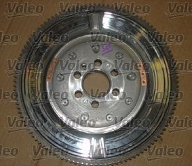 ΒΟΛΑΝ PUNTO/STILLO 1.9JTD 03- ΚΑΙΝ. VALEO 836034 ALFA ROMEO 147 FIAT BRAVO FIAT PUNTO FIAT STILO