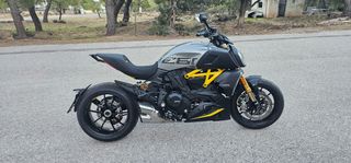 Ducati Diavel 2024 1260 S-thumb-41