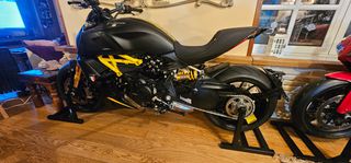 Ducati Diavel 2024 1260 S-thumb-13