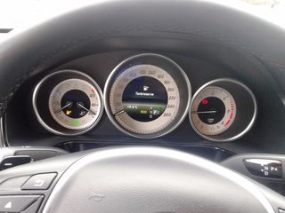 Mercedes-Benz 2014 e220 CDI AUTOMATIC -thumb-5