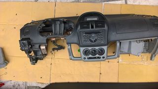 SUZUKI IGNIS ΤΑΜΠΛΟ!!!!!!!!!!!!!!!!!!!-thumb-2