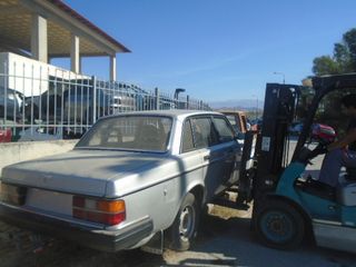 VOLVO 244 DIESEL 1983 2383cc AP.KIN.GR042