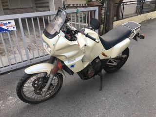 Yamaha xtz super tenere 750cc-thumb-1