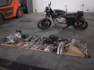Honda 1978 750 four K-thumb-1