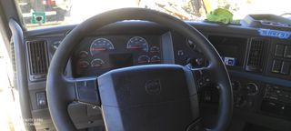 Volvo 2008 FH-480-thumb-5