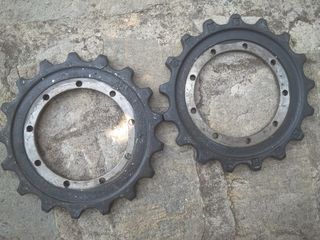 Σπρόκετ για Bobcat, CAT, Gehl, Hitachi, Komatsu, Kobelco, IHI, Takeuchi, Terex, Schaeff, Yanmar, χωματουργικα μηχανηματα.-thumb-13