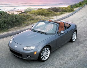 Πρόσοψη Mazda Mx-5 ’06-’09 (pre-facelift), Miata