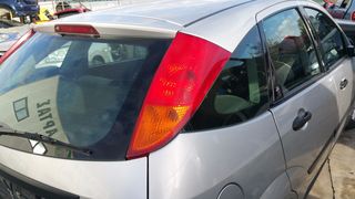 Φανάρια πίσω Ford Focus 2000'