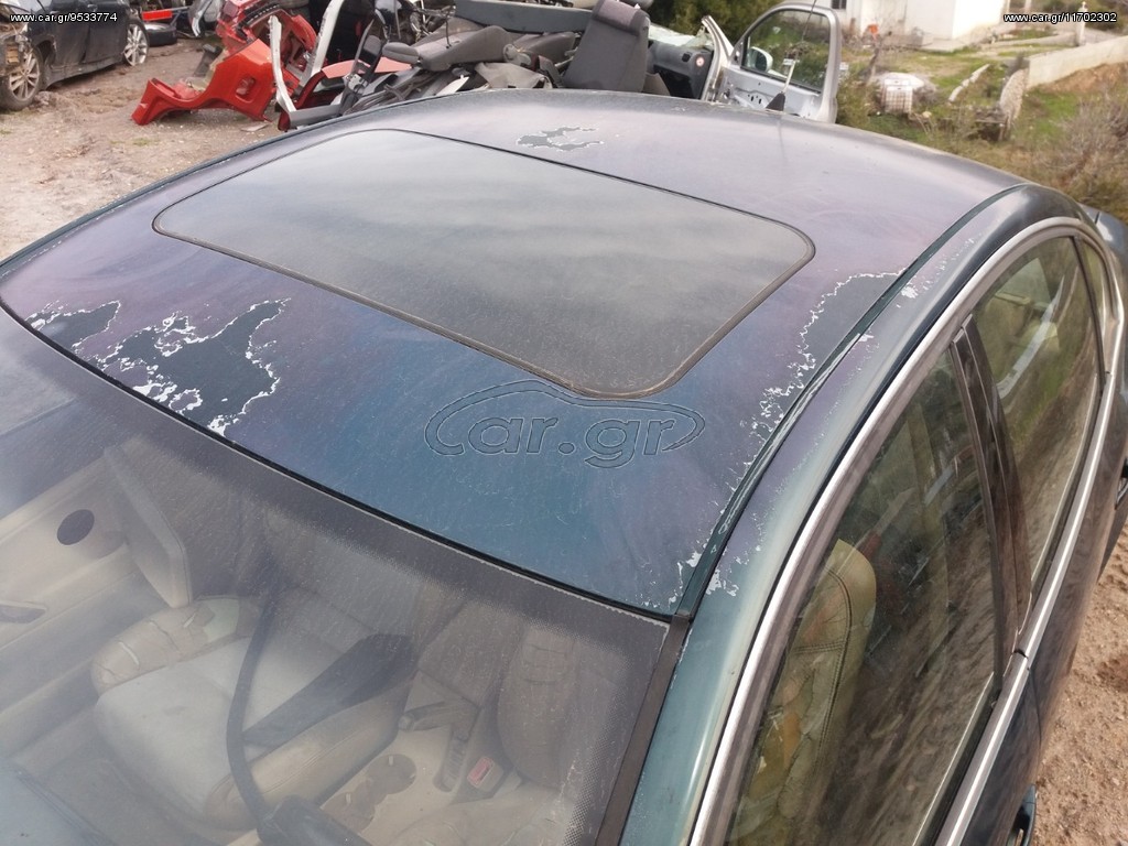 Ουρανος με οροφή Passat 2003