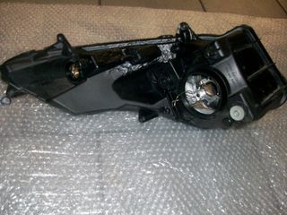 SUZUKI BURGMAN 400 ΑΡΙΣΤ. ΦΑΝΑΡΙ-thumb-2