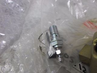 APRILIA  DORSODURO - NA MANA -SHIVER 750 Δαγκάνα φρένου εμπρός αριστερά  851724-thumb-1
