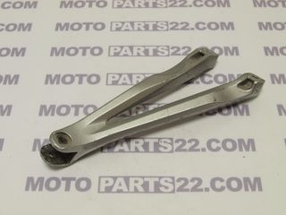 YAMAHA YZF R1 1000 5VY '04-'05 ΒΑΣΗ ΜΑΣΠΙΕ ΣΥΝΟΔΗΓΟΥ ΔΕΞΙΑ 5VY5 5VY2742L0000  Κωδικός (SKU): 25935