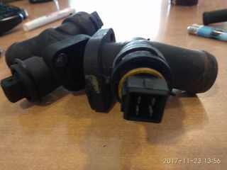 Διακλαδωτής με αισθητηρα για VW T4 1996-2003