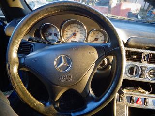 <<DANOS-CARS>>  Mercedes SLK 200 