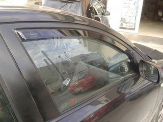 Ανεμοθραύστες Toyota Hilux Vigo 2006- 2d