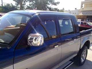 Ανεμοθραύστες Toyota Hilux Vigo 4d τετράδα