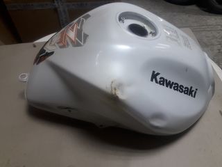 KAWASAKI ΡΕΖΕΡΒΟΥΑΡ Z1000 2008-thumb-2