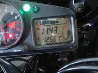 Kawasaki Ninja ZX - 12 R 2000 ZX12R-thumb-6