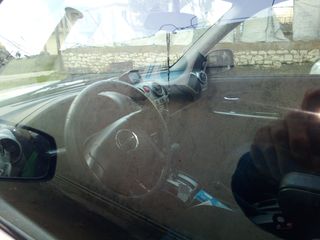 Isuzu D-Max 2009  LS-thumb-3