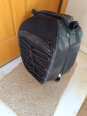 Tank Bag 90€ & άλλα από 30€ - 65€, Βάση βαλίτσας 15€, βαλίτσα 30€ μικρή, Κράνος 15€ & 30€, φλάς σετ 18€, καθρέφτες σετ 15€