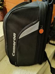 Tank Bag  100€ σε άριστη κατάσταση & άλλο Bagster 150€, Βάση βαλίτσας 15€, βαλίτσα 40€ μικρή, Κράνος 15€ & 30€, φλάς σετ 18€, καθρέφτες σετ 15€