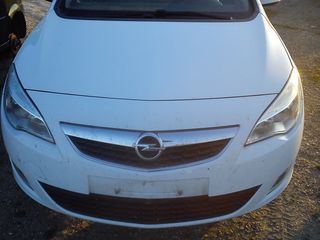 Opel Astra  '13