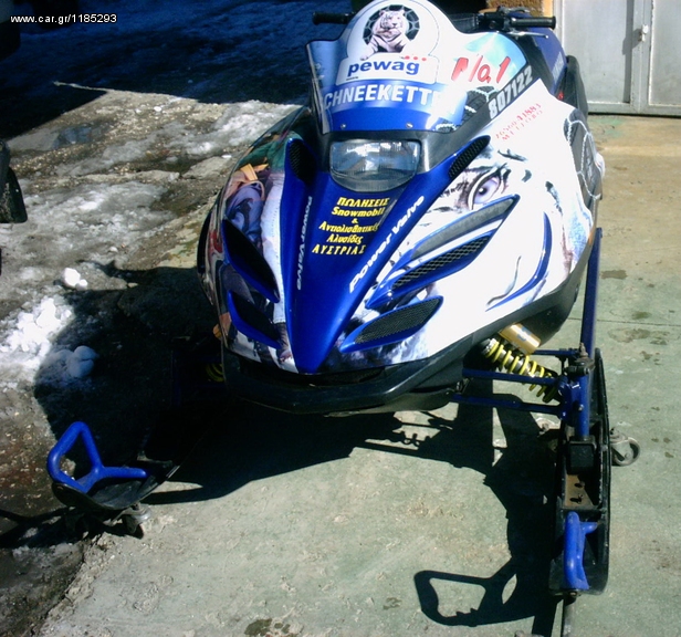 Snowmobile Yamaha 1998
