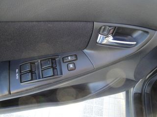Toyota Corolla 2007 "SILVERLINE" D4D 2.0 TURBO DIESEL H TIMH EINAI ΓΙΑ ΤΡΙΤΕΚΝΟΥΣ-ΠΟΛΥΤΕΚΝΟΥΣ ΚΑΙ ATOMA ME EIΔΙΚΕΣ ΑΝΑΓΚΕΣ ΚΑΙ ΓΙΑ EXPORT!!!-thumb-21