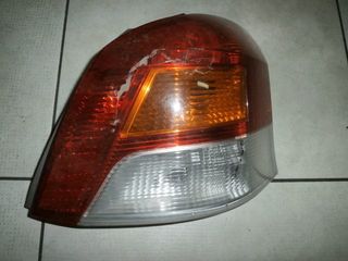 Φανάρι Πίσω Δεξί Κίτρινο Φλας για TOYOTA YARIS (2009 - 2012) (XP90) | Kiparissis - The King Of Parts