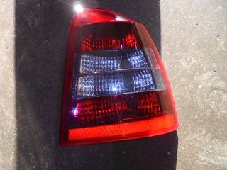 Φανάρι Πίσω Δεξί Φιμέ Λευκό Φλας για OPEL ASTRA (1998 - 2004) G Sedan - 4dr , Coupe - 2dr | Kiparissis - The King Of Parts