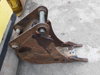 ΚΟΥΒΑΣ JCB 3CX-thumb-1