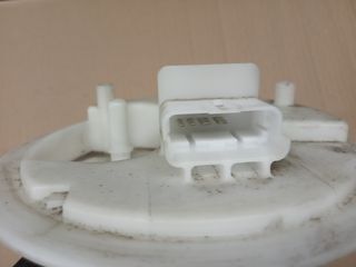 Αντλία βενζίνης γνησια μεταχειρισμενη Opel Corsa D 2007-2014 με κωδικό 13327783-thumb-2