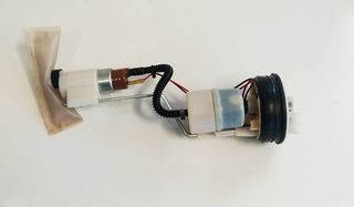 ΤΡΟΜΠΑ ΒΕΝΖΙΝΗΣ BEVERLY 300i-thumb-1