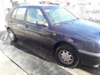 Volkswagen Golf ΓΙΑ ΑΝΤΑΛΛΑΚΤΙΚΑ '96-thumb-1
