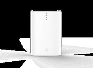 ReCharger Duo Ultra Compact Premium  Universal Mobile Charger 10.000mAh W LG Battery, White