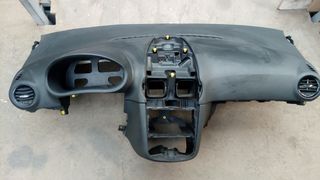 Ταμπλό OPEL Corsa D 