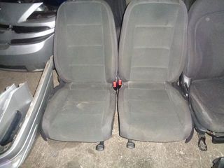 Καθίσματα Εμπρός Με Αερόσακους για VW GOLF (2004 - 2008) Mk5 (1K1) Ηatchback - 5dr *Α* | Kiparissis - The King Of Parts