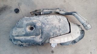 Ρεζερβουάρ TOYOTA Yaris-thumb-3