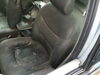 Renault Scenic-thumb-2