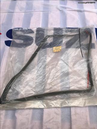 ΠΛΑΙΣΙΟ ΠΑΡΑΘΥΡΟΥ ΔΕΞΙ SUZUKI SWIFT 1998