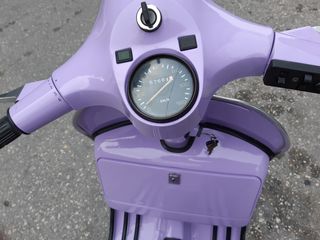 Vespa P 200 E 1979-thumb-2