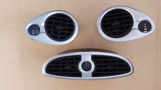 Αεραγωγοί από ταμπλό Renault Clio 2006-2011 