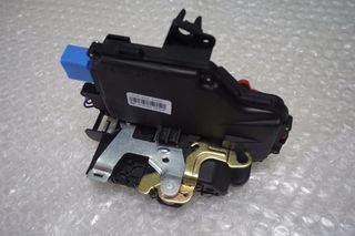 ΚΛΕΙΔΑΡΙΑ ΠΟΡΤΑΣ ΕΜΠΡΟΣ ΗΛΕΚΤ/ΚΗ (9PIN) ΔΕ για VW GOLF V '04-'08 