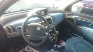 ΣΑΛΟΝΙ 3 ΠΟΡΤΟ Lancia Y 2003 1400cc αρ.κιν. 843Α1000