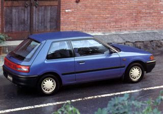Mazda 323 (BG) 89-94, Αμορτισέρ Kayaba εμπρός RH & LH KAYABA-thumb-1